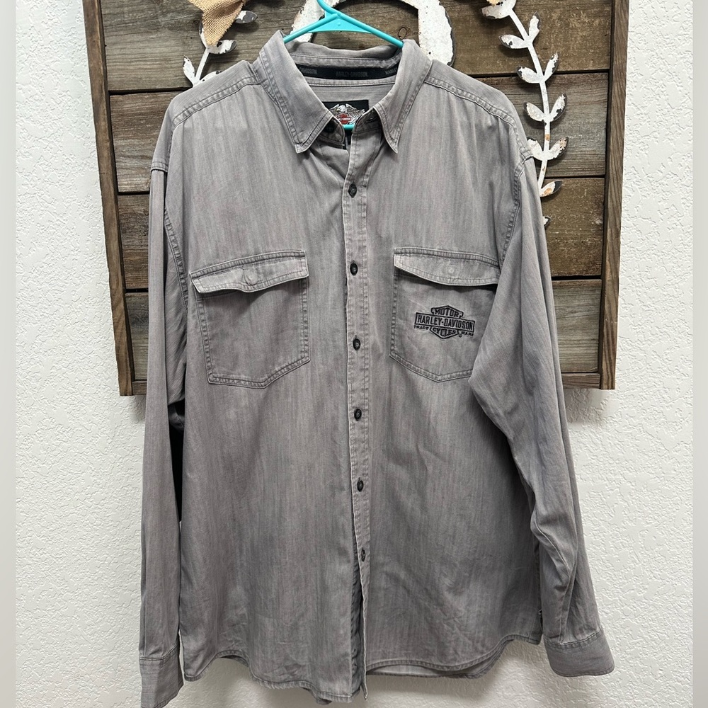 Harley-Davidson gray embroidered logo button down shirt men’s size XL